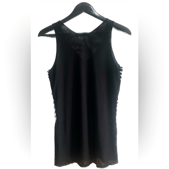 Melanie Lyne Top - Picture 2 of 3